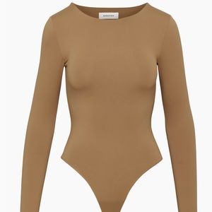 Brown Aritzia Babaton long sleeve bodysuit size s